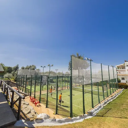 Cubo's Duplex Caffarena Golf & Optional Parking Apartment *