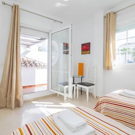 Cubo's Duplex Caffarena Golf & Optional Parking