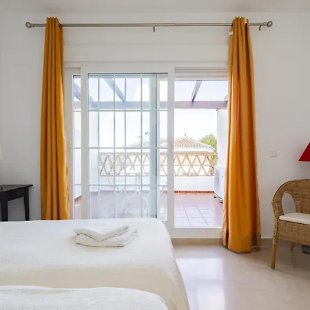 Apartment Cubo's Duplex Caffarena Golf & Optional Parking Alhaurin de la Torre